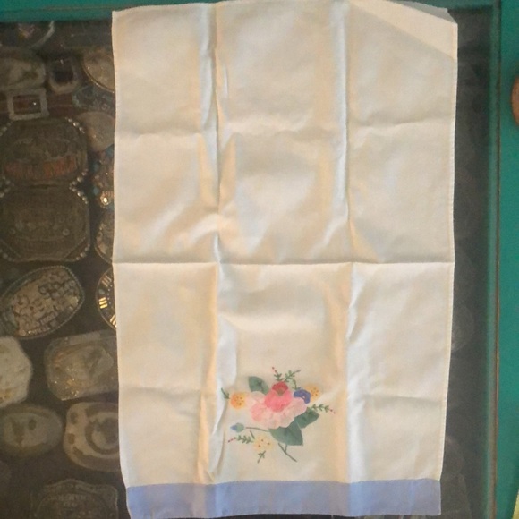 Vintage Embroidered Needlepoint Blue and White Tea Towel - Picture 5 of 7